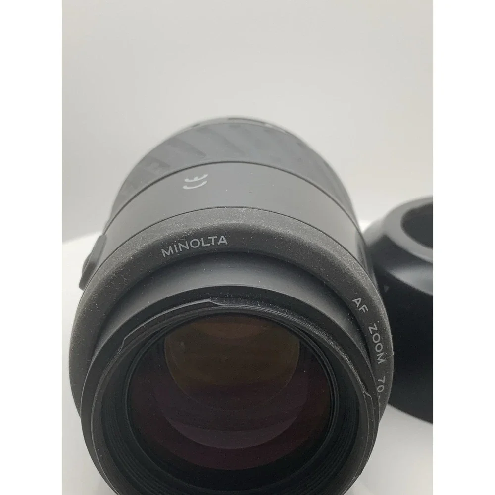 Minolta AF Zoom 70-210 mm 1:4.5 (22) -5.6 49mm Lens + Tiffen 49 Mm UV Protector
